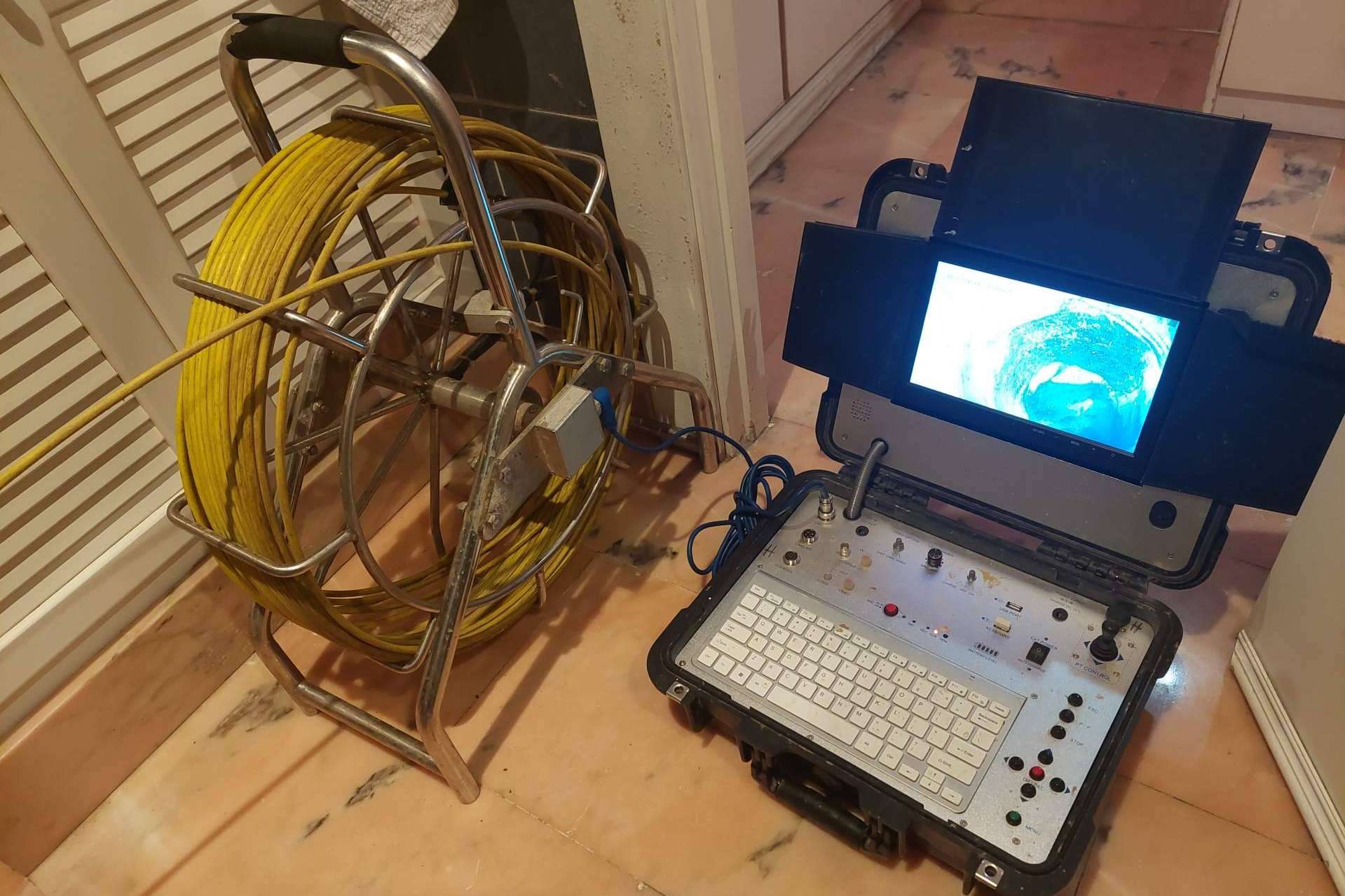 Encontrar en Málaga y provincia servicios de limpieza y desatoros de saneamiento