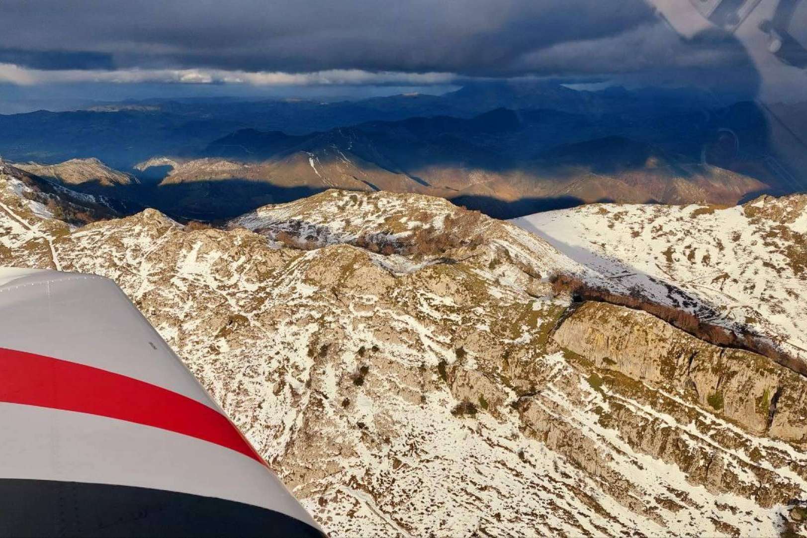 Volar en ultraligero, una forma de descubrir las bellezas de Asturias