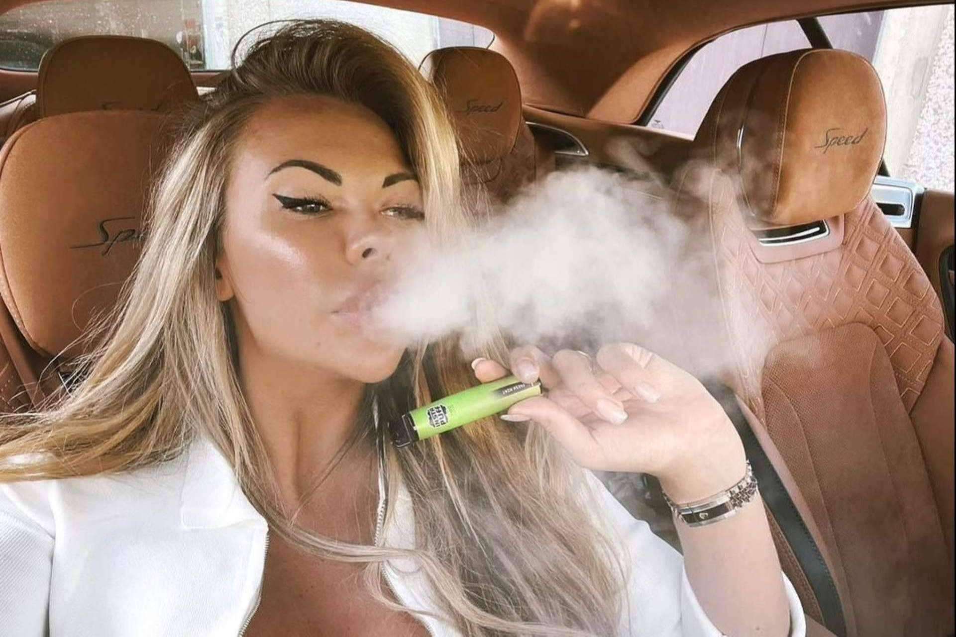Puff váper de diversos sabores sin nicotina que brinda Insta Puff