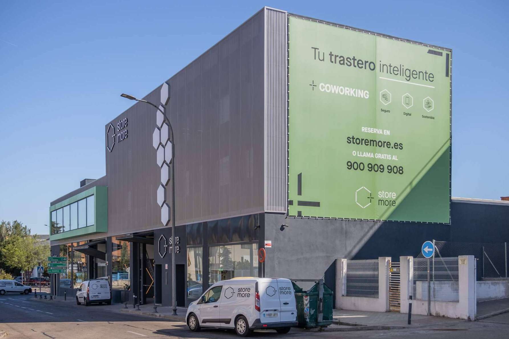 Storemore proporciona alternativas de trasteros para empresas