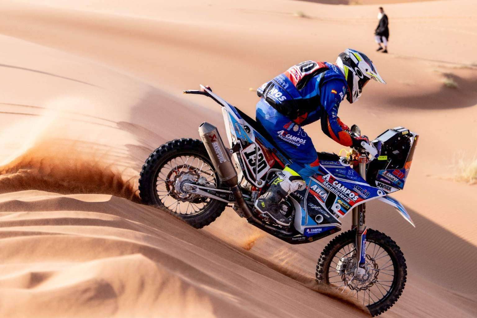 Los pilotos de motocicletas pueden diseñar adhesivos originales con ADHESIVOSEMBARRADOS