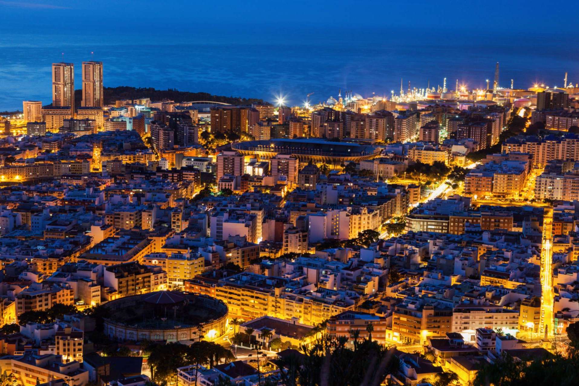 ADX Energía suministrará electricidad 100% renovable al Instituto Insular de Atención Social Sociosanitaria de Tenerife