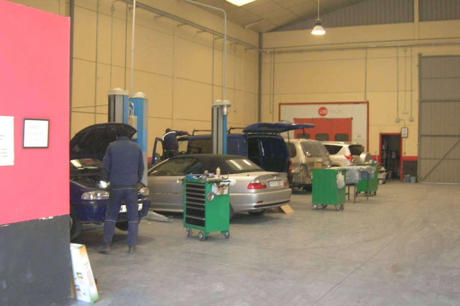 Servicio mecánico excepcional con Talleres Yuncos