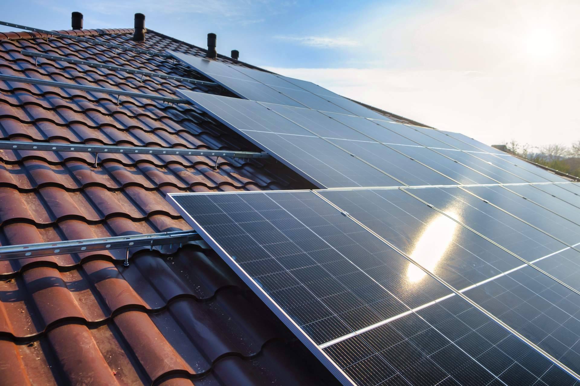 Celéctricos destaca con una extensa variedad de cuadros eléctricos para instalaciones solares