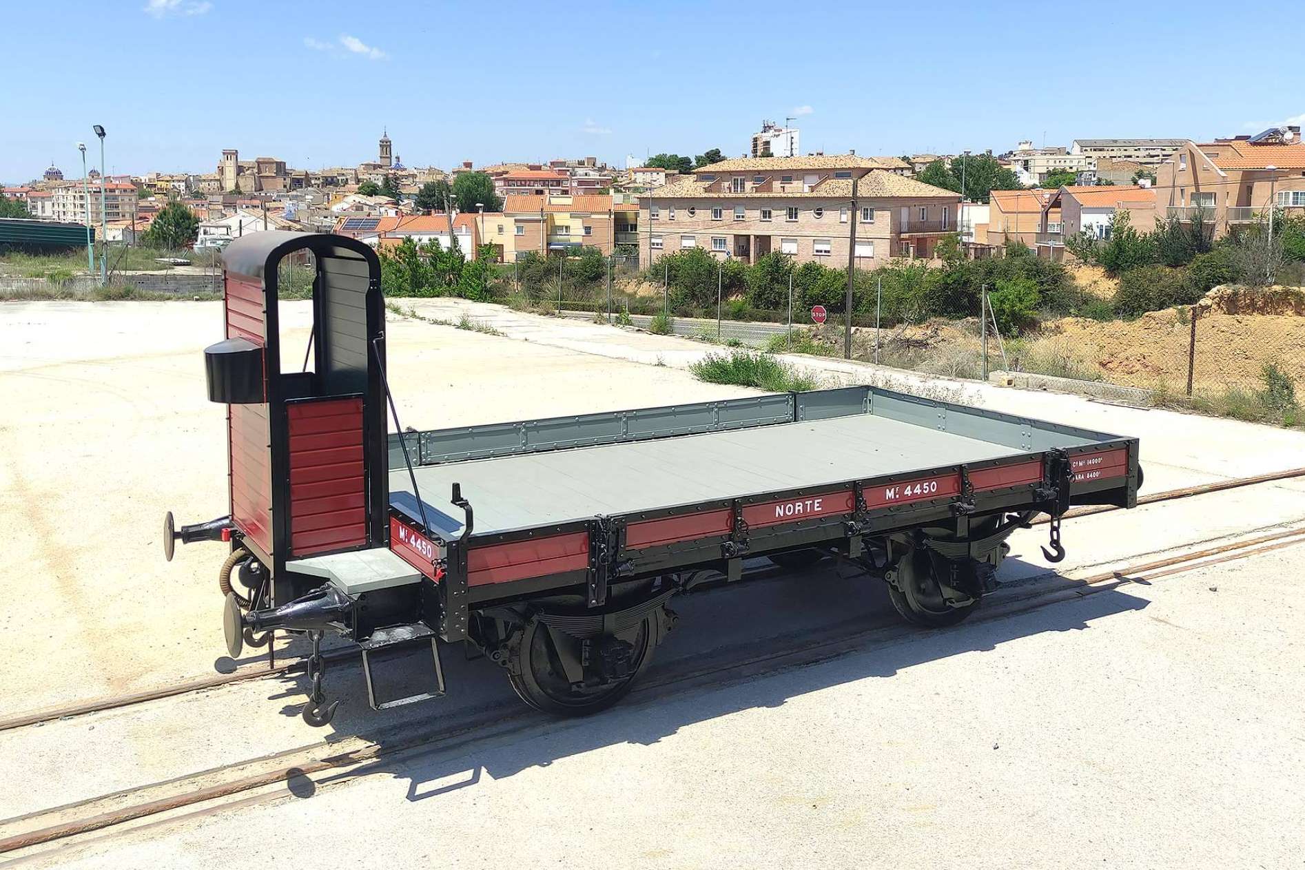Restaurado por la Fundación del Patrimonio Ferroviario un vagón de la Cía. del Norte construido en 1927