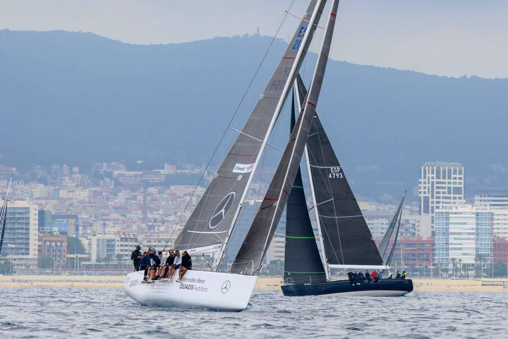 El nuevo equipo de regatas `Soler Cabot - Mercedes Benz QUADIS Autolica` se presentó en Barcelona
