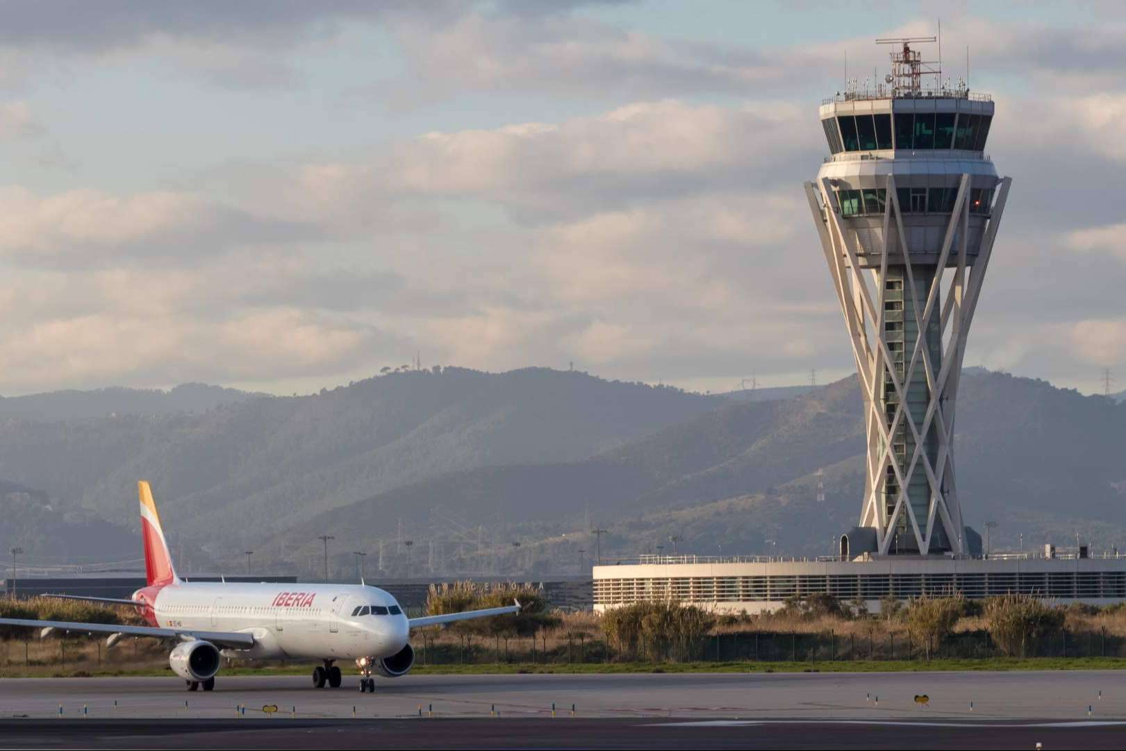 Por qué Preparar las Oposiciones de Controlador Aéreo en 2024