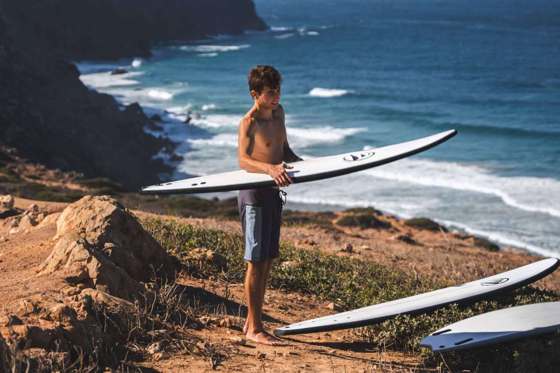 Flysurf ofrece una amplia selección de tablas con características ideales para aprender a surfear