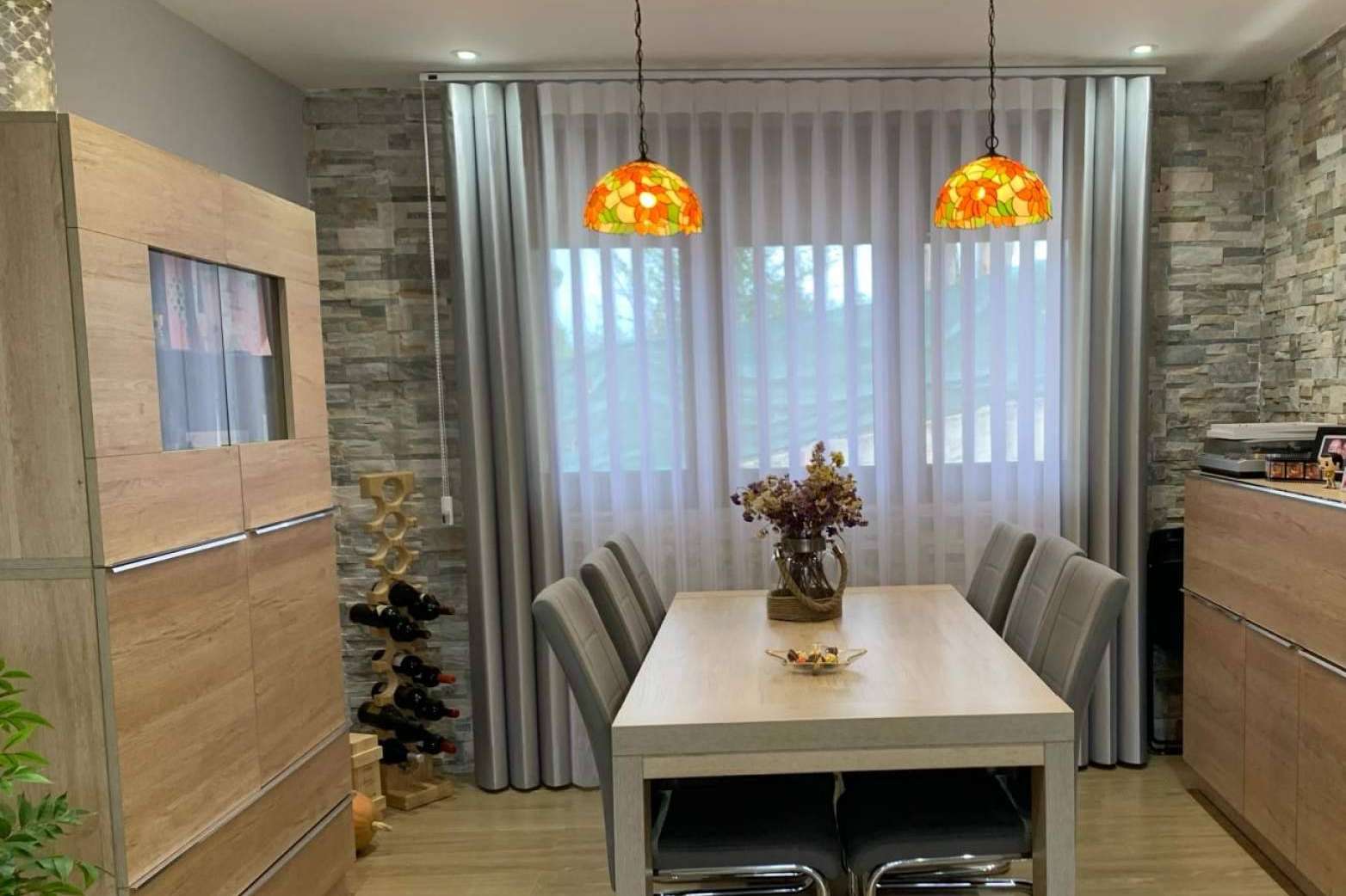 Cortinas DINNO de IKAYA, innovación y funcionalidad exclusiva para profesionales
