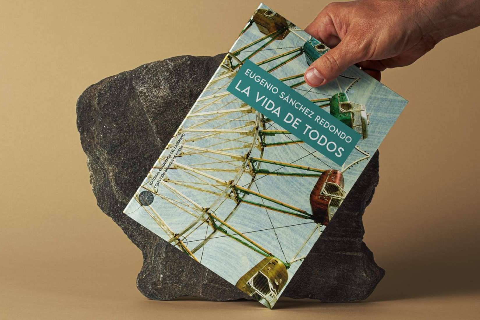 Cuadernos del Laberinto publica 'La vida de todos', de Eugenio Sánchez Redondo