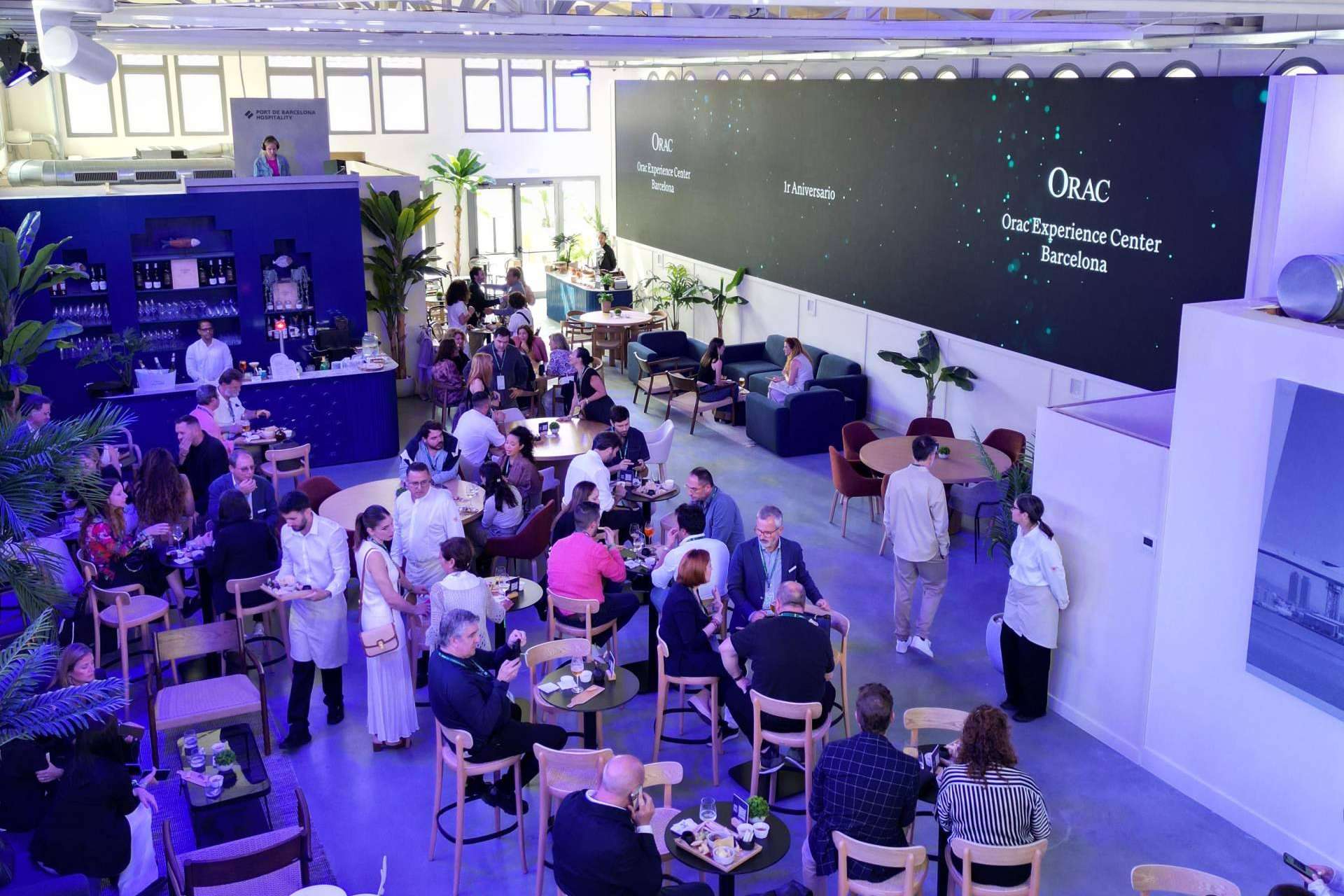 Orac celebró el primer aniversario del Orac Experience Center