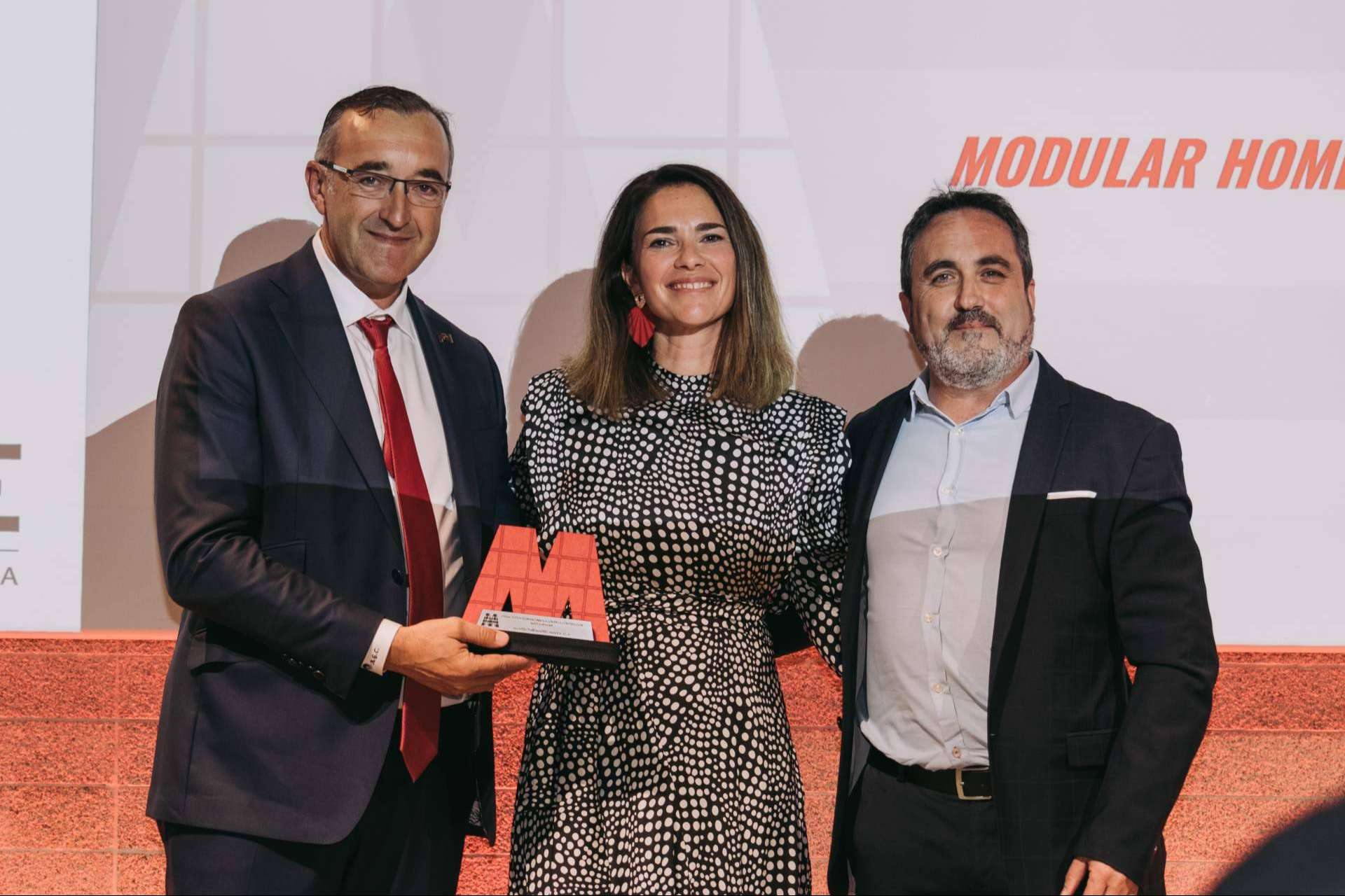 Modular Home recibe el Premio Extraordinario a la Innovación en la Construcción en los AMA 2024