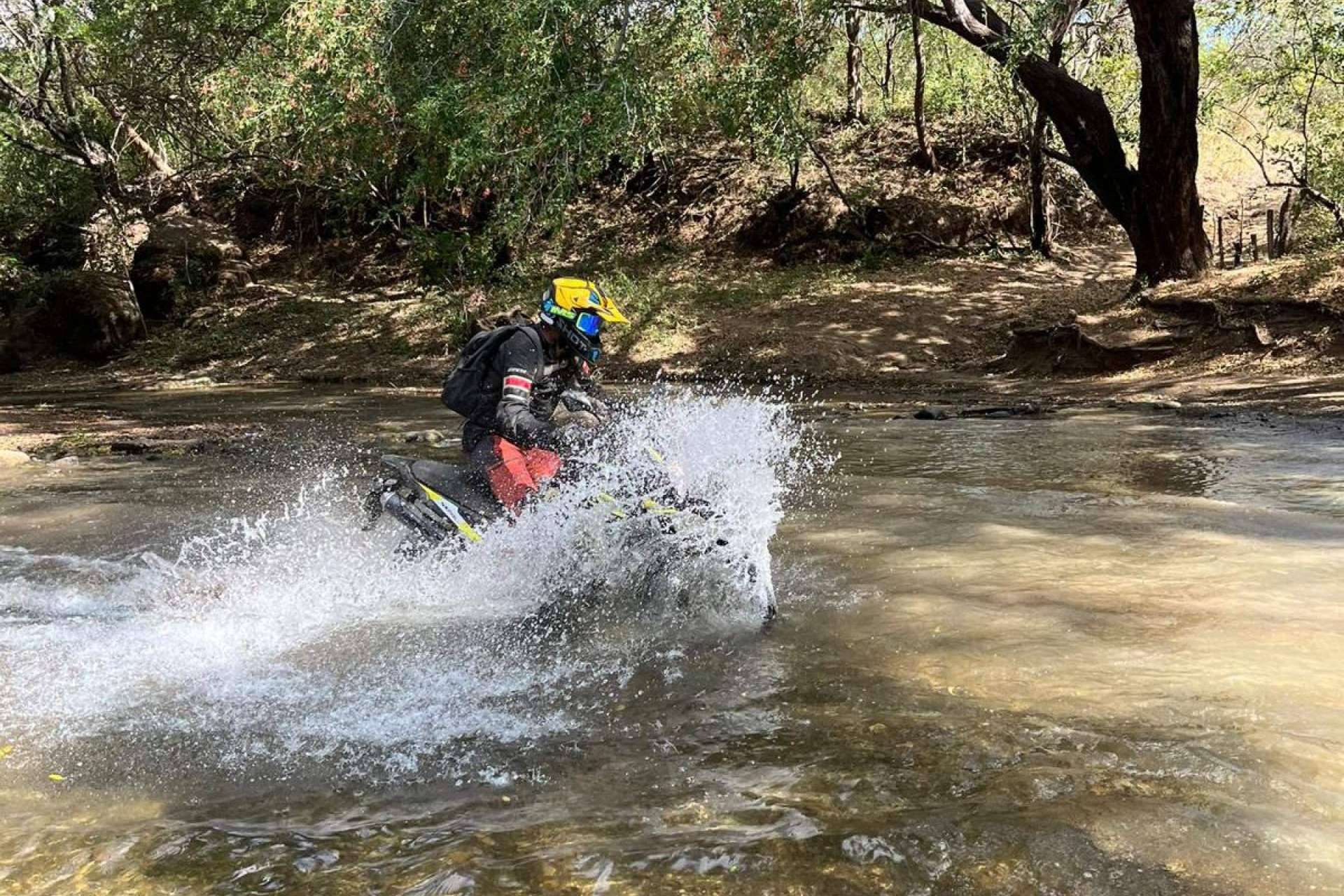 Recorrer Colombia en Moto con Motorbeach Viajes