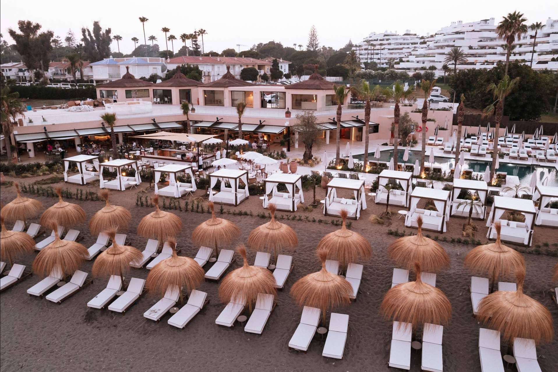 Barbillón Marbella, el espectacular destino para despedir el año en la Costa del Sol