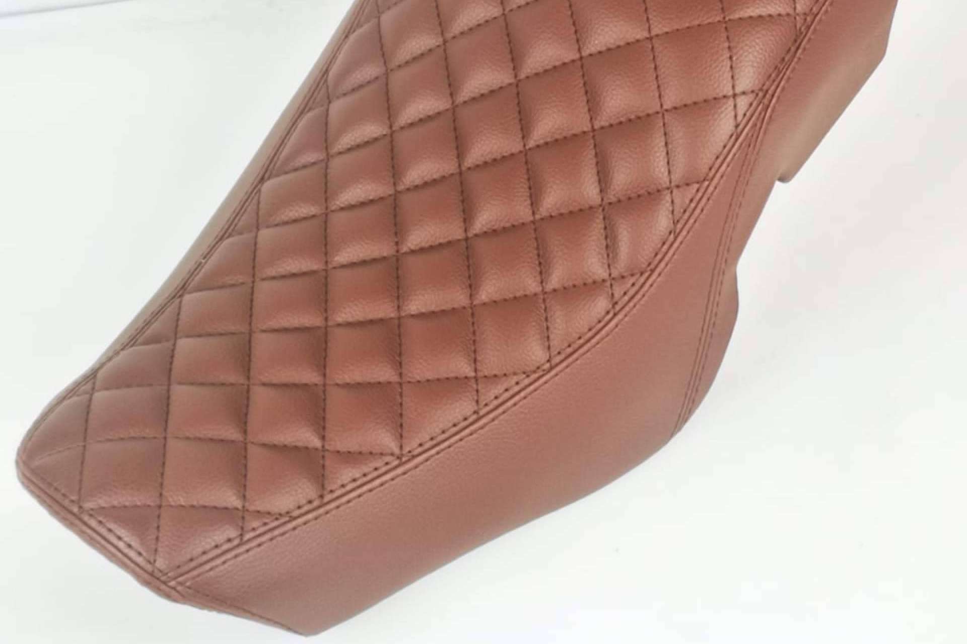 JM Fundas ofrece un servicio de personalización de asiento de moto completamente en línea