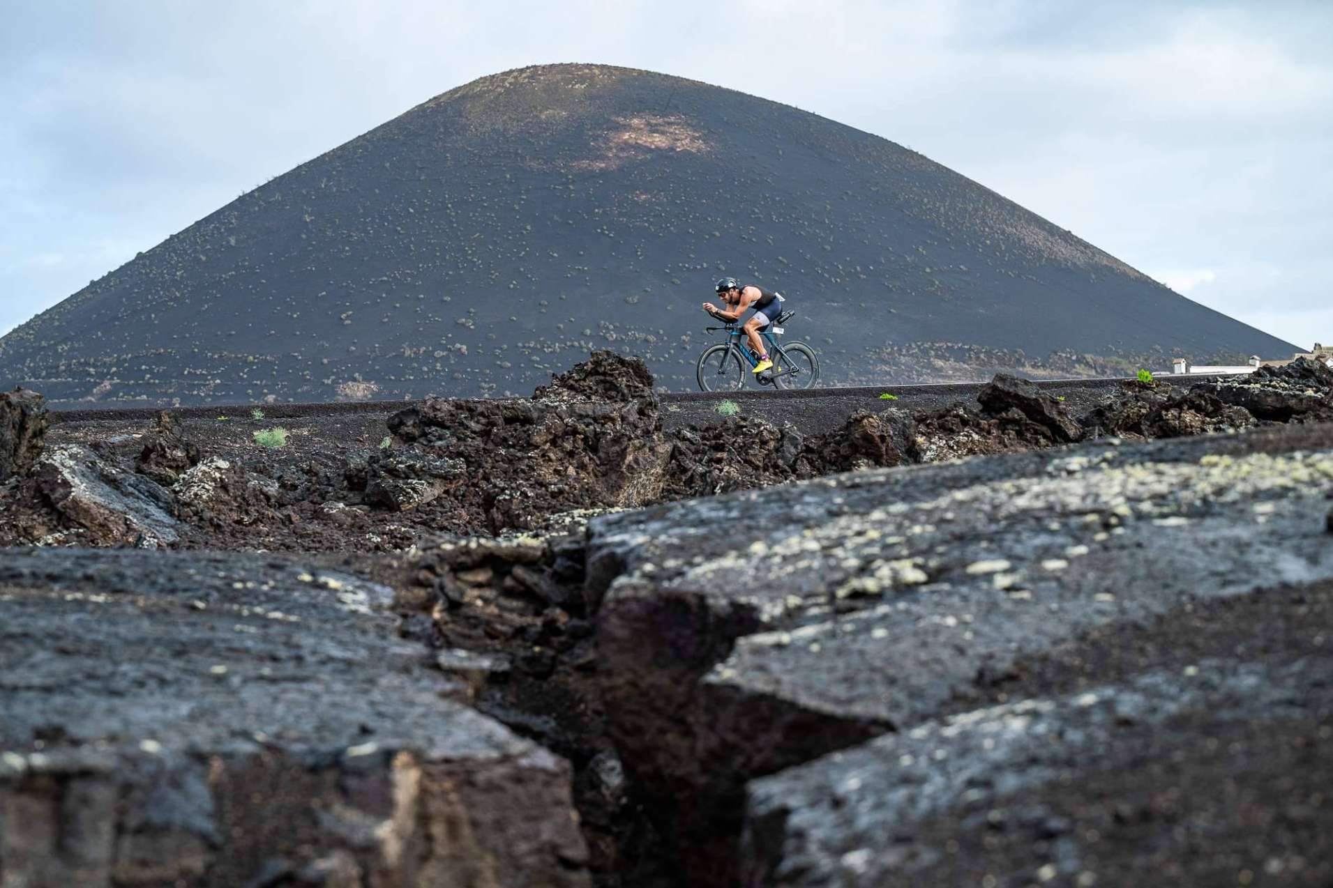 Ocean Lava Lanzarote 2025 abre inscripciones; un referente del triatlón internacional