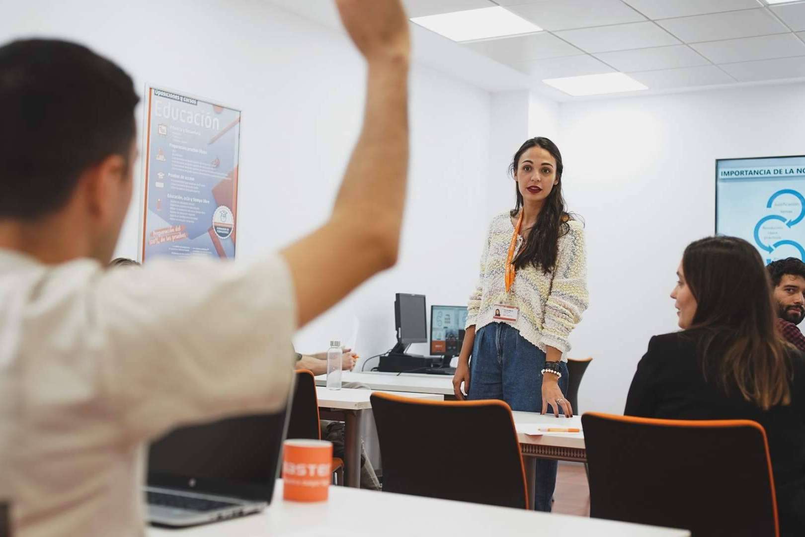 Davante impulsa la preparación para opositar FFAA 2025 con plazas en todas las ramas