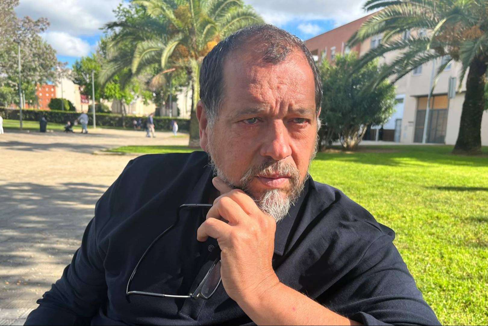 ´La luz de Raymond´; Andrés Cañas Muñoz irrumpe en el panorama literario con una historia donde el legado familiar, el misterio y la resiliencia se entrelazan con brillantez