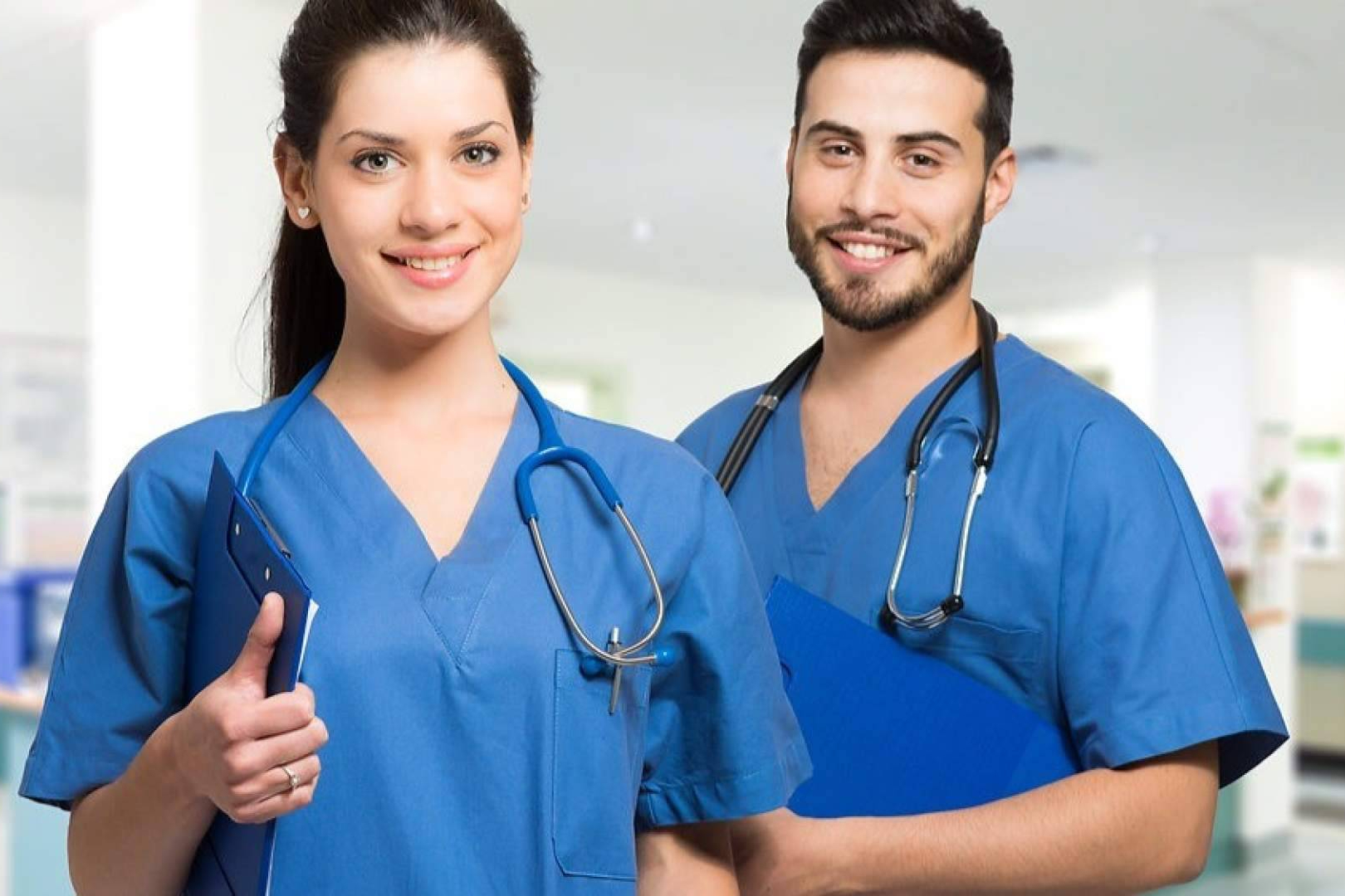 El ciclo formativo de TCAE facilita el acceso al empleo en hospitales, clínicas y centros residenciales