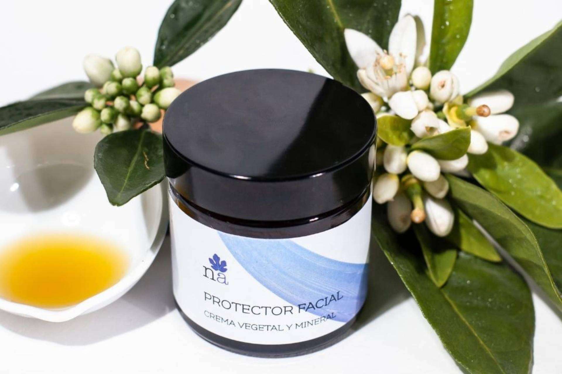Cosmética consciente; opiniones sobre Naturalicia y su apuesta por la neurocosmética desde Alicante