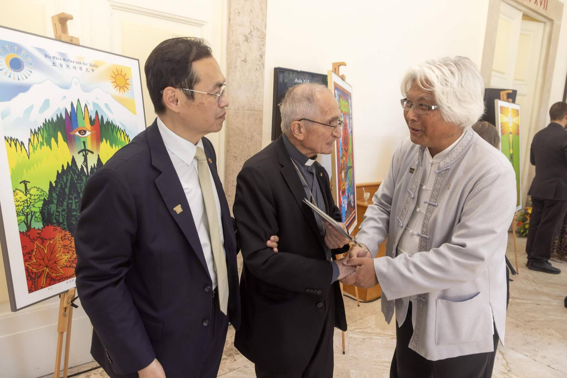 Vaticano; presentada exposición 'GLORIA, Obras Religiosas y de HOPE' del artista taiwanés Hsieh Sheng-Min