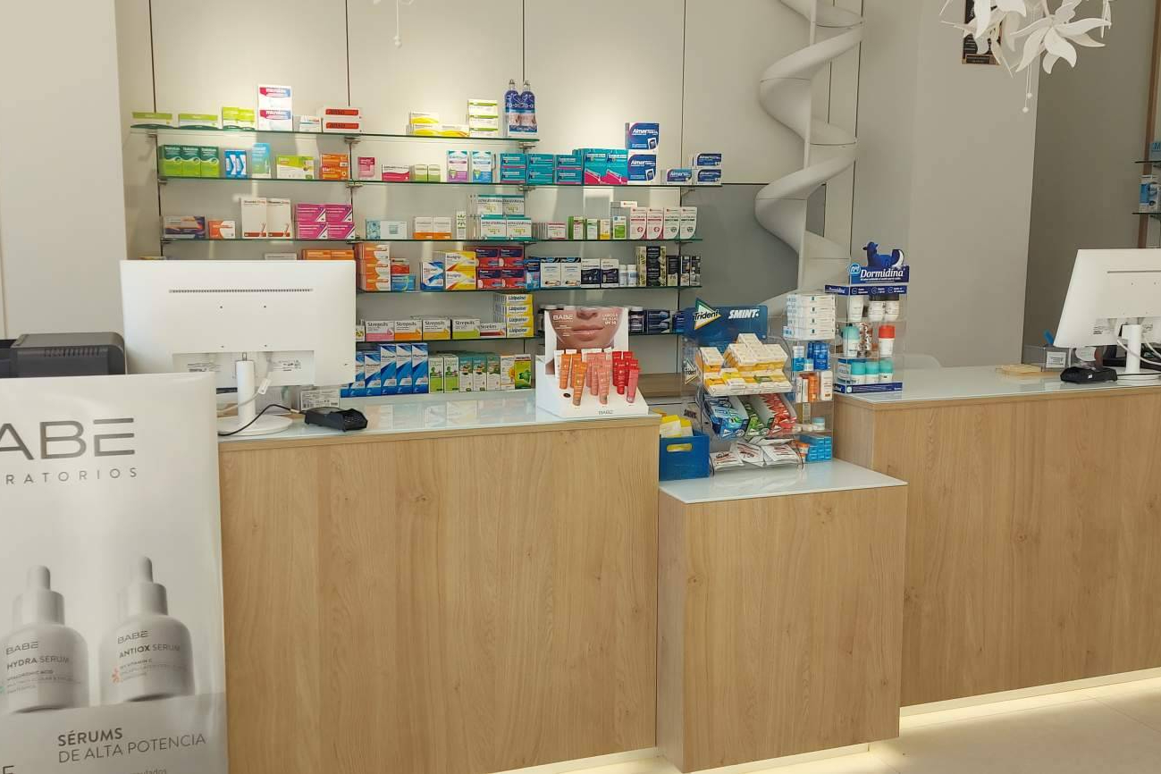 A la venta una Unidad Productiva de una histórica farmacia en Valencia por 3 millones de euros