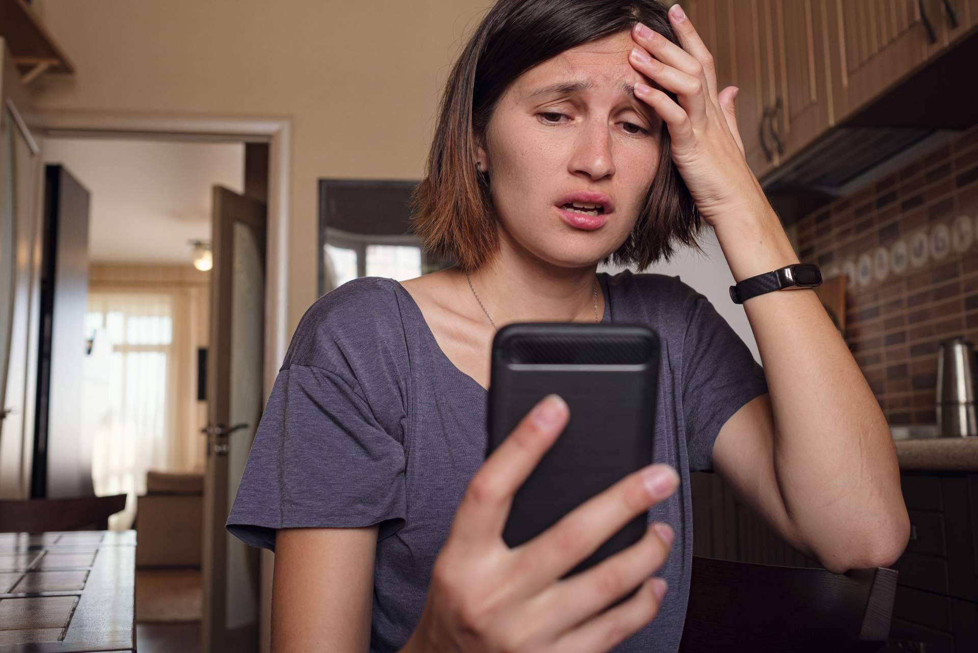¿Qué es la ansiedad social y cómo se trata?, por Clínica de la Ansiedad