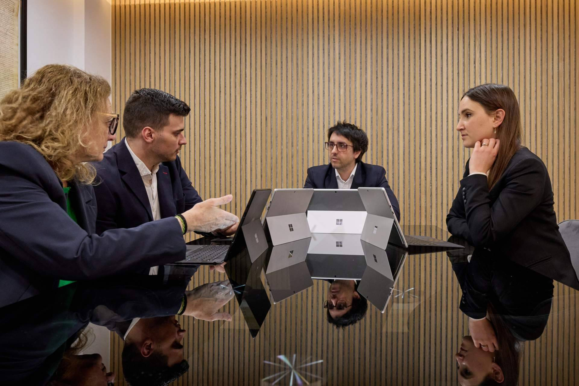 Abrir una empresa en Andorra, la decisión estratégica de empresarios franceses que buscan más por menos