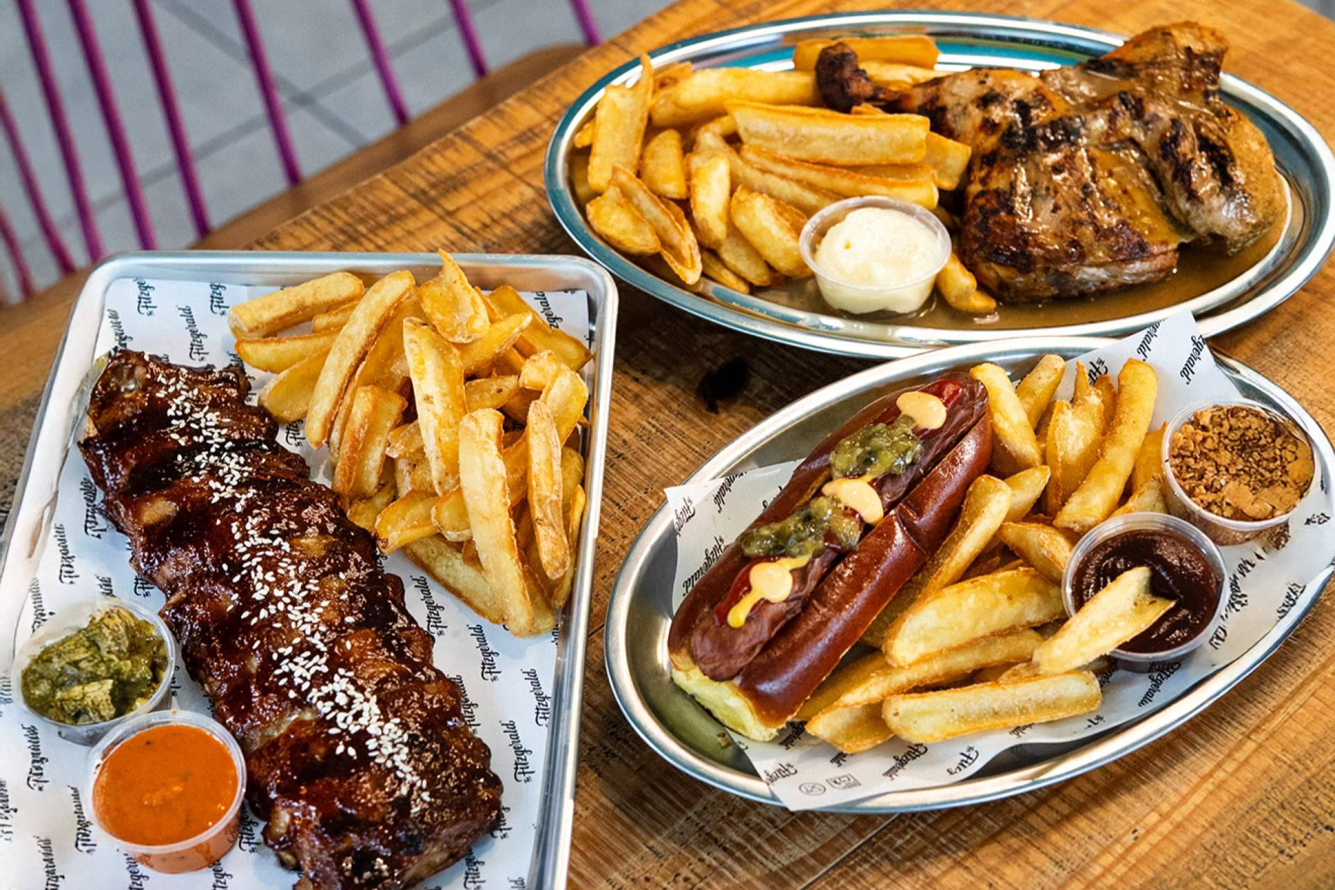 The Fitzgerald Co. estrena temporada con una carta llena de sabor y esencia a la brasa