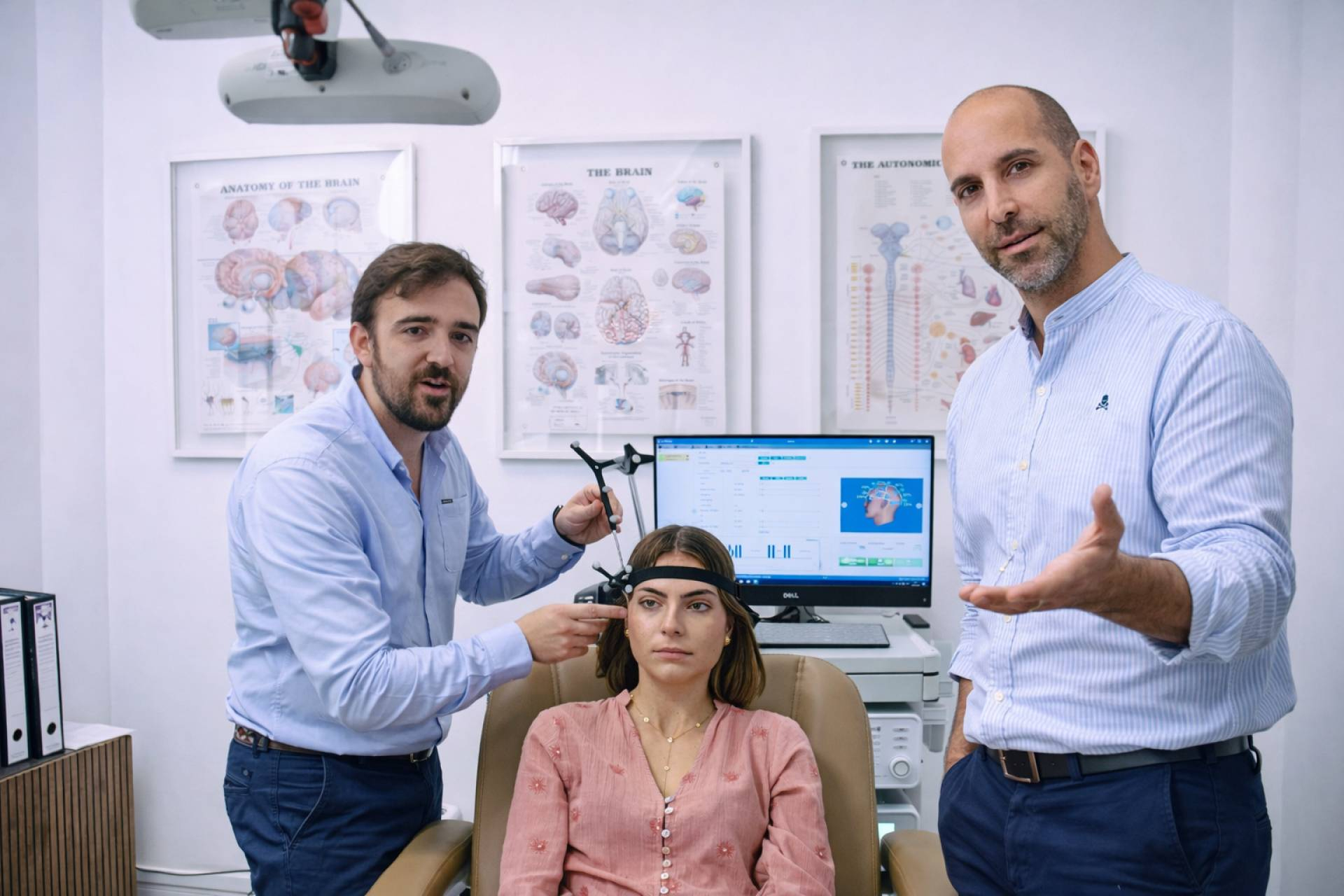 Curso de EMT (TMS) y tDCS en español; formación universitaria acreditada en neuromodulación