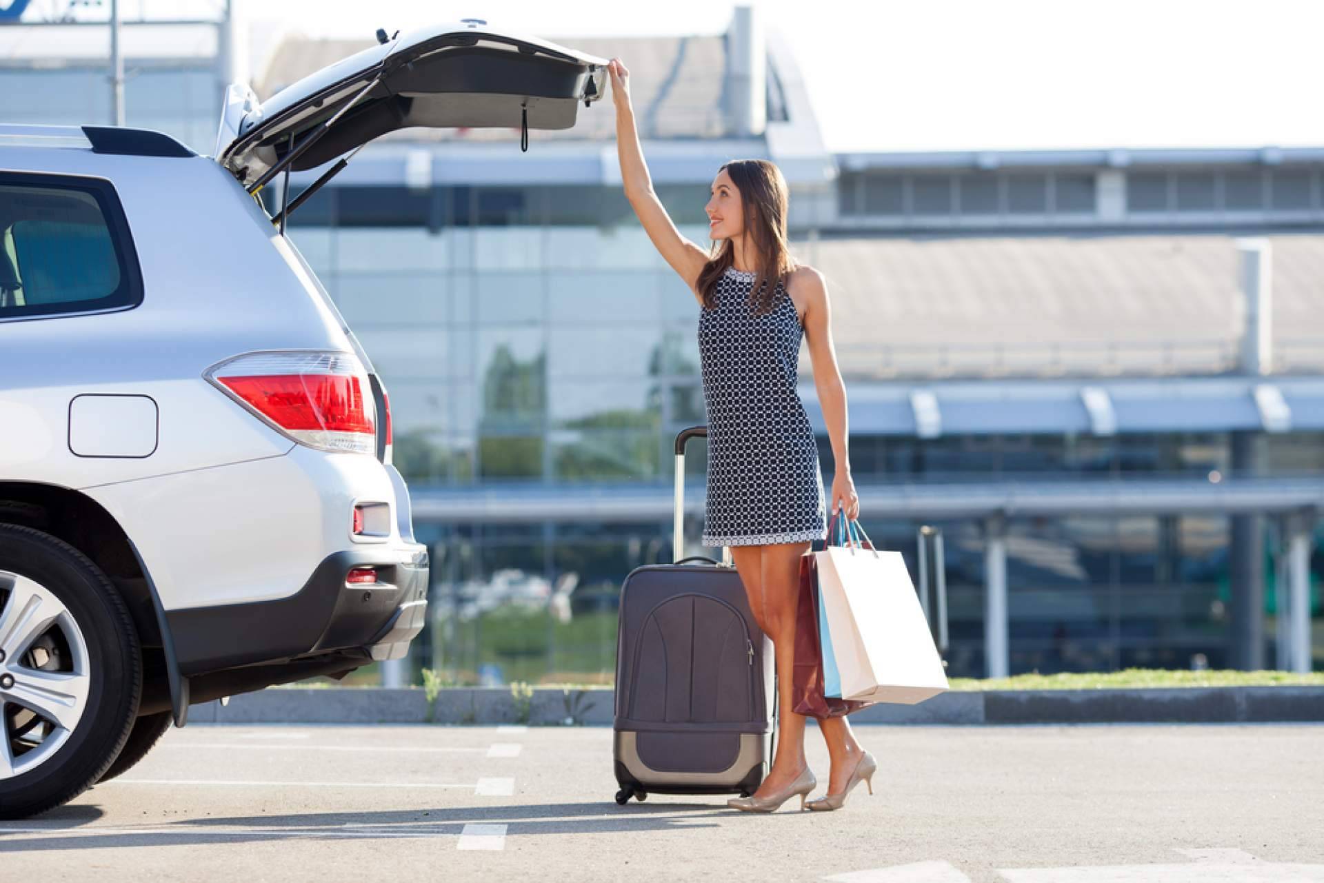 Aparcalo, una alternativa cómoda, segura y económica de Parking Aeropuerto Alicante para viajar sin preocupaciones