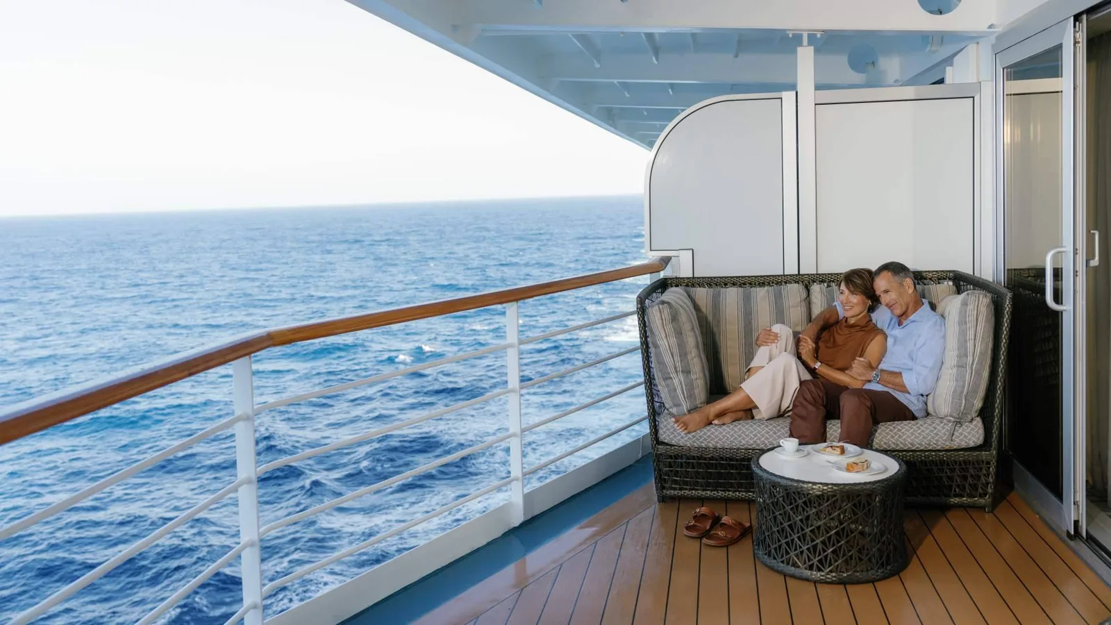 Regent Seven Seas Cruises® amplía las suites de su Clase Explorer y reduce capacidad; menos pasajeros, más espacio